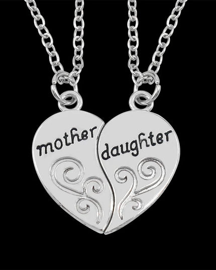 Accessories Mother Daughter Necklace Free Shipping Items Heart Stitching Pendant 2-piece Set Family Mother's Day Gift Aesthetic Fashion