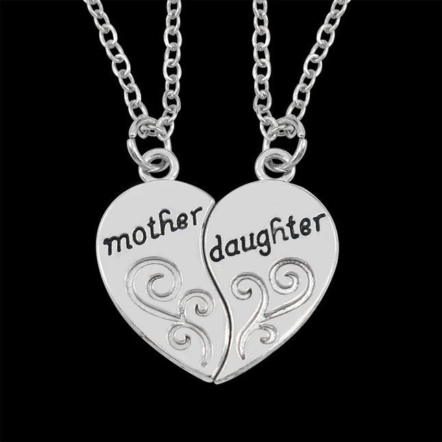 Accessories Mother Daughter Necklace Free Shipping Items Heart Stitching Pendant 2-piece Set Family Mother's Day Gift Aesthetic Fashion