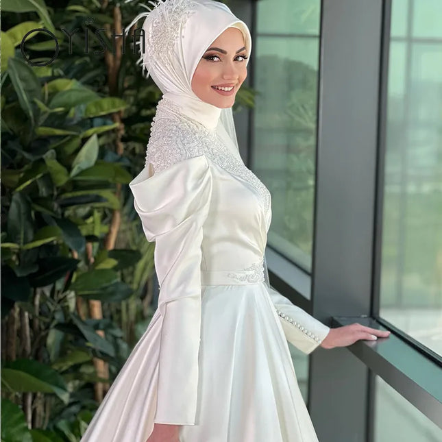 Wedding Gown Elegant Satin Muslim Wedding Dress Delicate Appliques Lace Pearl Bridal Gown Classic High Neck Long Sleeve Robe De Mariée